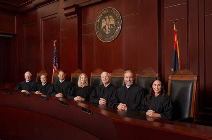 Arizona Court of Appeals to decide whether to expedite Kari Lake bid to