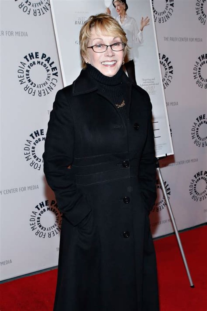 Sandy Duncan Weight Height Ethnicity Hair Color Eye Color